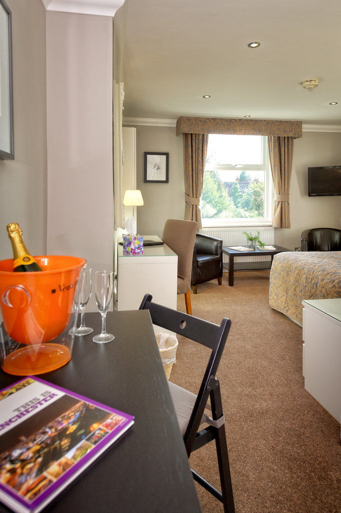 Cheshire Hospitality Ltd T\/A Lennox Lea Studios & Apartments Sale Luaran gambar
